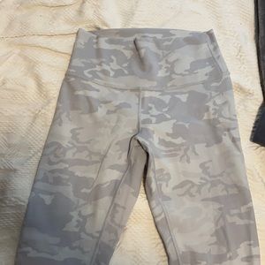 Camo lululemon leggings!!!